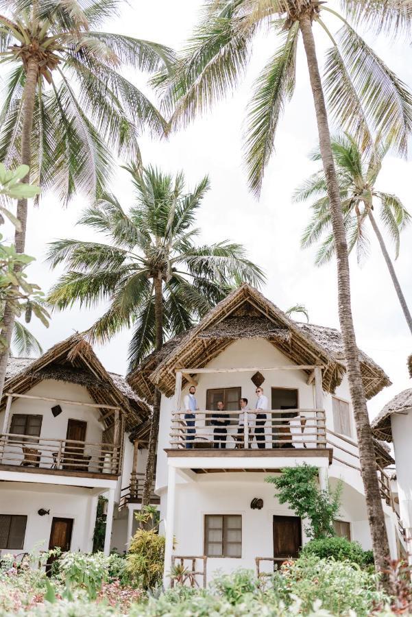 Kiva Boutique 4*
